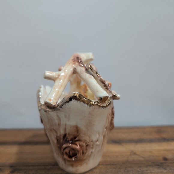 Vintage Ucagco Ceramics Bird on Tree Trunk Basket Figurine 5" - Picture 4 of 5